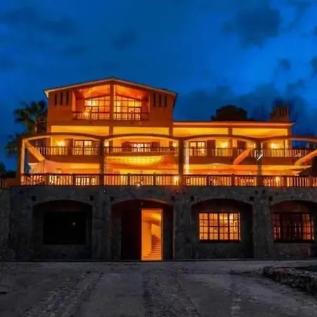 Luxury Casa Astor With Pool And Tenis Court Apartament